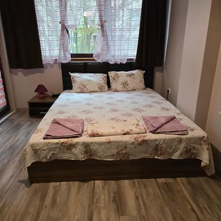 Апартаменты Wild Walnut *